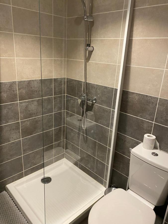 Апартаменты La Batisse De Chabot N°8 Монлюсон Экстерьер фото